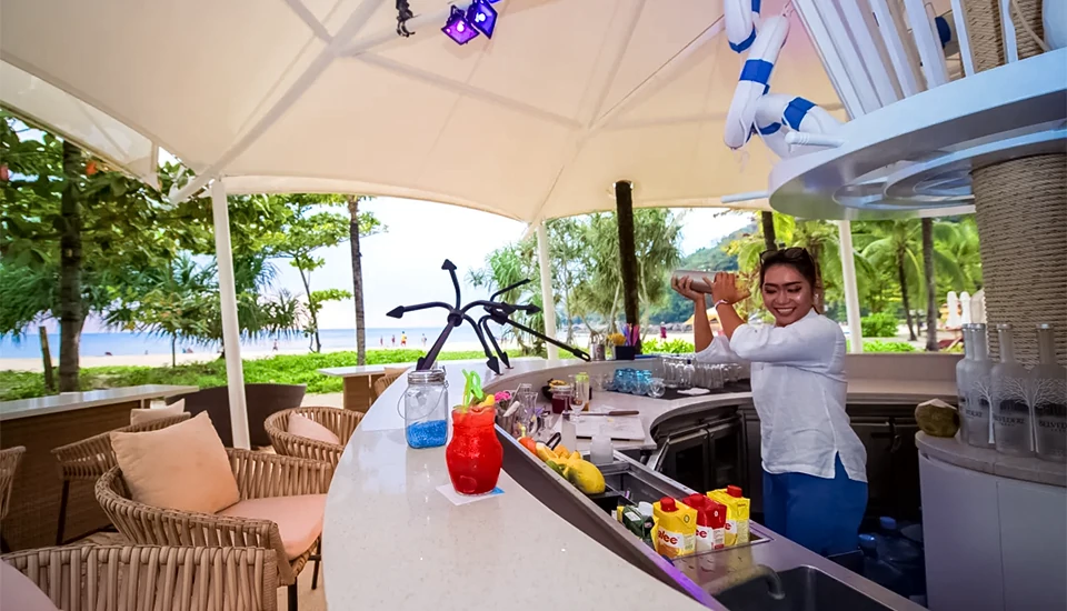 هتل سنتارا گرند بیچ ریزورت پوکت